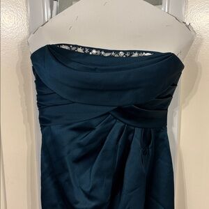David’s Bridal dark teal bridesmaid’s dress. Full length Strapless. Size 4